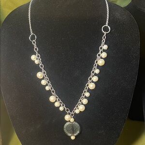 Hand 🤚 Crafted Pearl Necklace With Beautiful Pendant